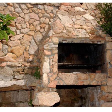 Casa Vacanze A Pochi Passi Dal Mare La Maddalena  Exterior foto